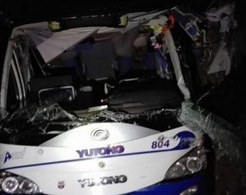 Dos turistas argentinas murieron en un accidente de micro en Cuba