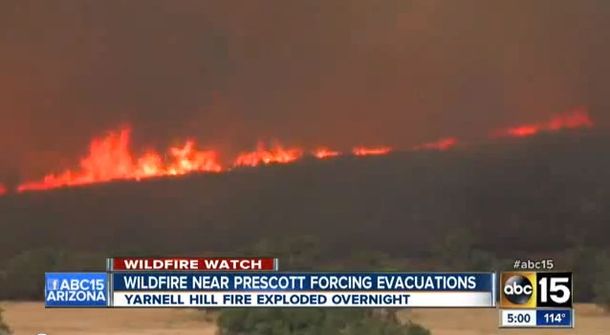 Mueren 19 bomberos en un incendio forestal en Arizona