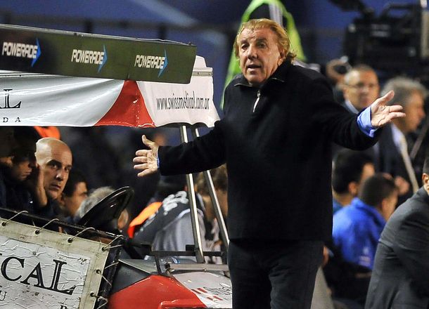 Merlo no tiene paz: Me voy preocupado como siempre