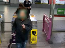 Estaba prófugo hace 5 años, saludó a la cámara en el subte y lo detuvieron