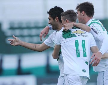 Banfield fue muy superior a Tigre y sumó su segundo triunfo en el campeonato