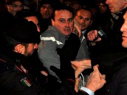 Agresor berlusconi