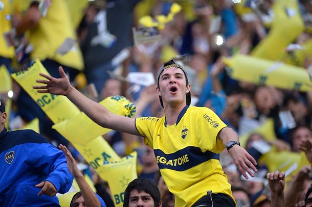 Los hinchas de Boca hacen lobby por internet para vender a un jugador