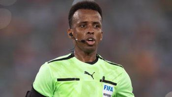 Omar Artan dirigirá la Supercopa de Europa tras quedar fuera del Mundial 2026 Omar Artan dirigirá la Supercopa de Europa tras quedar fuera del Mundial 2026