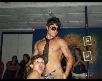 Escándalo en Chaco por una fiesta de docentes con stripers