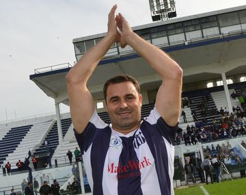 Detuvieron a un ex futbolista por tráfico de camionetas