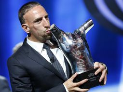 ribery le gano a messi como mejor jugador de europa ribery le gano a messi como mejor jugador de europa