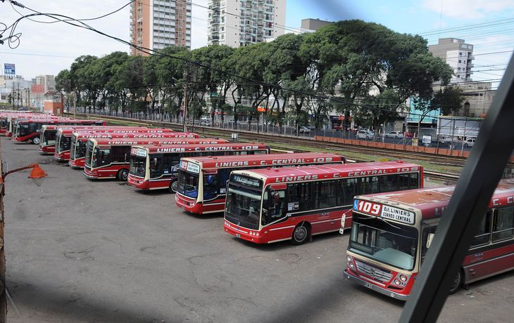 Descuentan subsidios a las empresas de colectivos que no hayan dado servicio