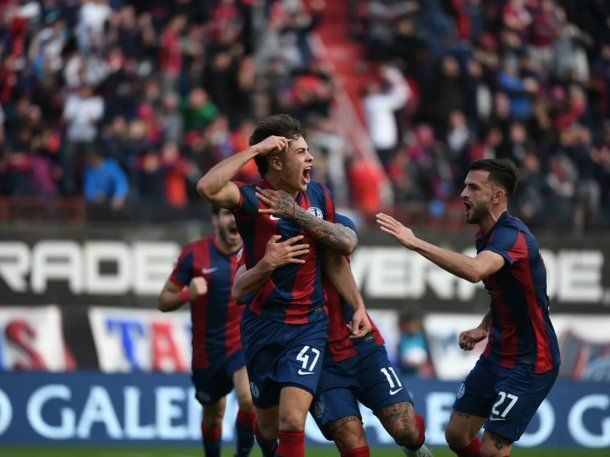 San Lorenzo vs Unión por la Liga Profesional: horario, formaciones y TV