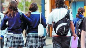 Los colegios privados uruguayos se encuentran atravesando una crisis debido a la baja de matrículas. Los colegios privados uruguayos se encuentran atravesando una crisis debido a la baja de matrículas.
