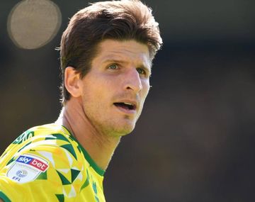 Un jugador de la Premier League quiso mostrar cómo pasaba el aislamiento: lo escracharon por mirar pornografía