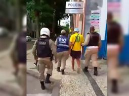 detuvieron a un argentino de 67 anos por el delito de injuria racial en rio de janeiro detuvieron a un argentino de 67 anos por el delito de injuria racial en rio de janeiro