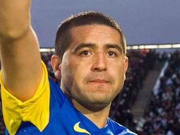 se viene el banderazo de los hinchas de boca por roman riquelme se viene el banderazo de los hinchas de boca por roman riquelme