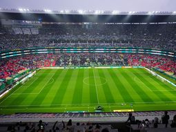 mexico le gana 2-0 a ecuador y se ilusiona con el quinto partido mexico le gana 2-0 a ecuador y se ilusiona con el quinto partido