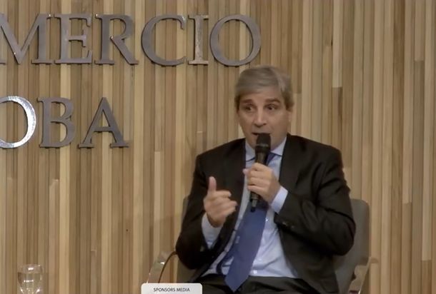 Luis Caputo aseguró que las elecciones de medio término son más importantes que las presidenciales del 2027