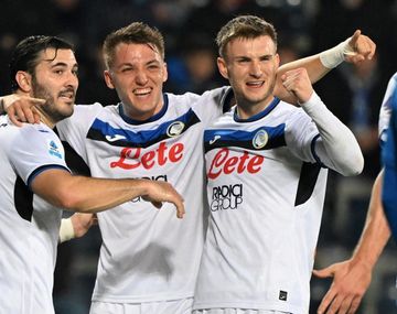 Gol y asistencia de Mateo Retegui en la goleada del Atalanta ante Empoli