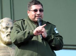 para prefectos y gendarmes, los pases a retiro son represion para prefectos y gendarmes, los pases a retiro son represion