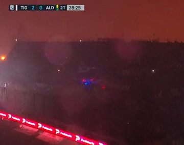 A oscuras: así fue el momento en que la cancha de Tigre se quedó sin luz