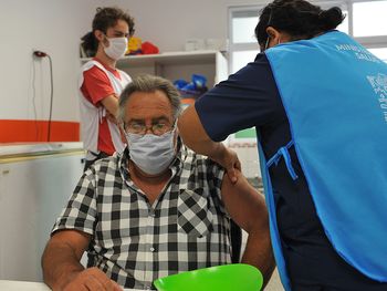 Reportan 4.658 casos y 112 muertos en 24 horas
