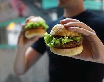 Asco y enojo en un local de comida rápida