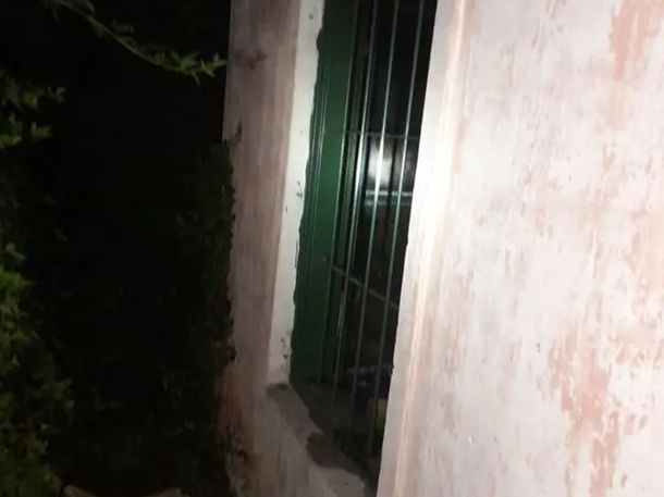 Una nena de tres años murió tras el incendio de su vivienda en la ciudad de Salsipuedes. Foto:Policía de Córdoba. Una nena de tres años murió tras el incendio de su vivienda en la ciudad de Salsipuedes. Foto:Policía de Córdoba.
