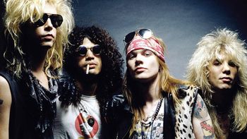 confirmado: vuelven los guns n roses con su formacion clasica confirmado: vuelven los guns n roses con su formacion clasica