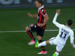 El argentino, lleno de impotencia, perdió el control El argentino, lleno de impotencia, perdió el control