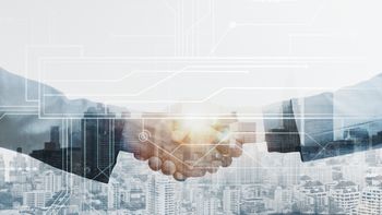 La reestructuración de la empresa Oracle reavivó el debate sobre la ley de despidos, la competitividad y las inversiones tecnológicas. La reestructuración de la empresa Oracle reavivó el debate sobre la ley de despidos, la competitividad y las inversiones tecnológicas.