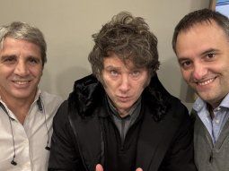 Luis Caputo, Javier Milei y Manuel Adorni. Luis Caputo, Javier Milei y Manuel Adorni.