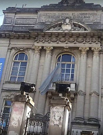 El Gobierno eliminó dependencias del Malbrán y fusionó otras