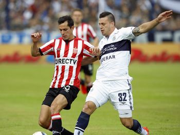 Gimnasia y Estudiantes igualaron 0 a 0