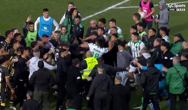 Imágenes sensibles en Mataderos: graves incidentes tras el triunfo de Almirante Brown ante Chicago