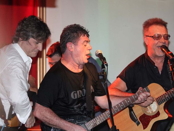 Santaolalla boudou gieco