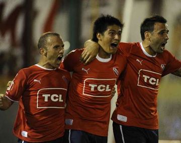 Todo llega: el Rojo logró su primer triunfo en la B Nacional