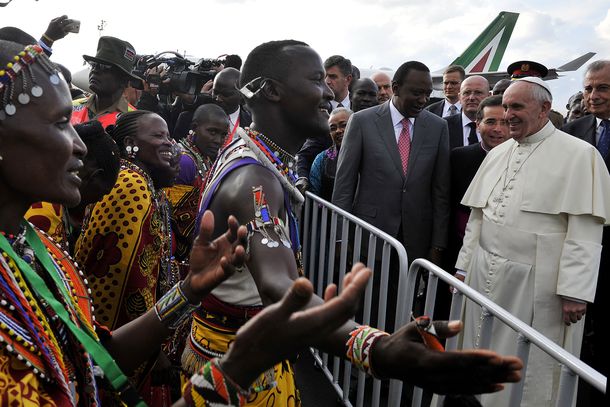 El papa Francisco llegó a Kenia