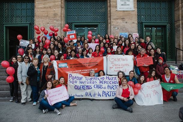 Parteras piden que se apruebe la ley que las reconoce como profesionales autónomas