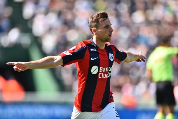 Dura sanción de la FIFA a San Lorenzo