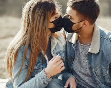 Las autoridades sanitarias de Canad&aacute; recomiendan usar tapabocas al momento de tener sexo