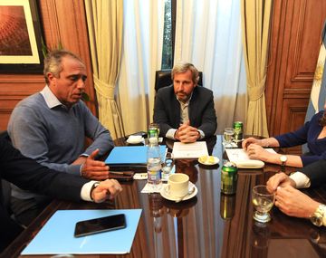 Reunión para destrabar el conflicto en Santa Cruz