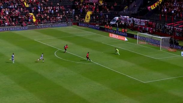 El tremendo gol que erró Colón ante Atlético Tucumán