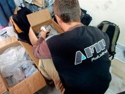 afip realizo 117 allanamientos por posible evasion afip realizo 117 allanamientos por posible evasion