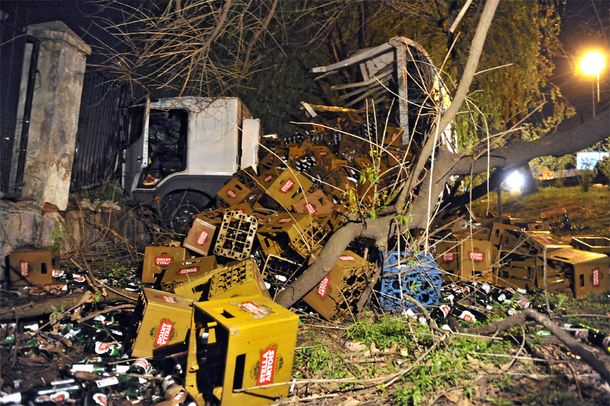 Choque múltiple en avenida Lugones: hubo 12 heridos