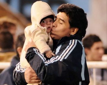La trama secreta para que Maradona no vaya con su nieto a Disney