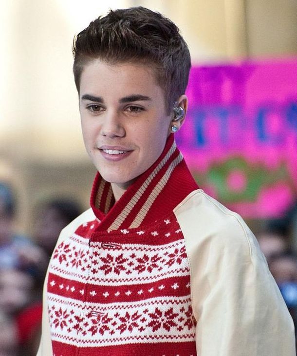 Justin Bieber bigote