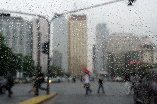 Se viene un frente frío y rige un alerta por caída de granizo