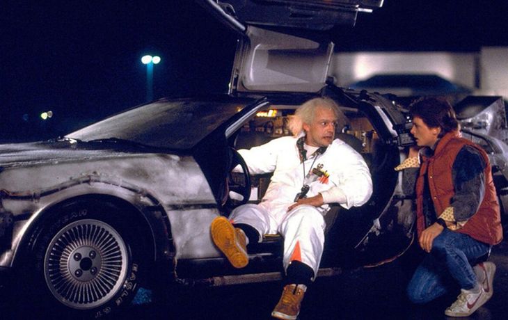 Volver al futuro: DeLorean lleva a juicio a NBC
