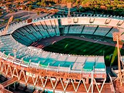 River y Belgrano chocan en la final del Torneo Apertura. River y Belgrano chocan en la final del Torneo Apertura.