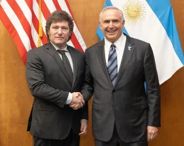 El embajador de EEUU felicitó a Milei: pidió por los derechos humanos