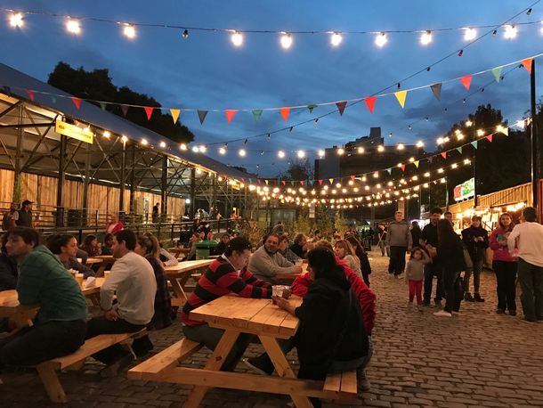 Patio de los Lecheros en Caballito