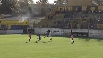 un arquero de la primera c protagonizo un blooper para el recuerdo un arquero de la primera c protagonizo un blooper para el recuerdo